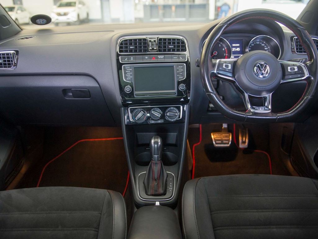2016 Volkswagen Polo GTI